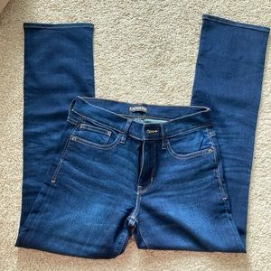 Mid rise, flare jeans